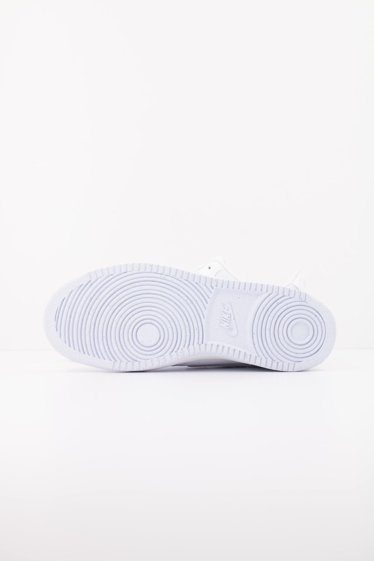 NIKE W NIKE COURT VISION LO NN en color BLANCO  (5)