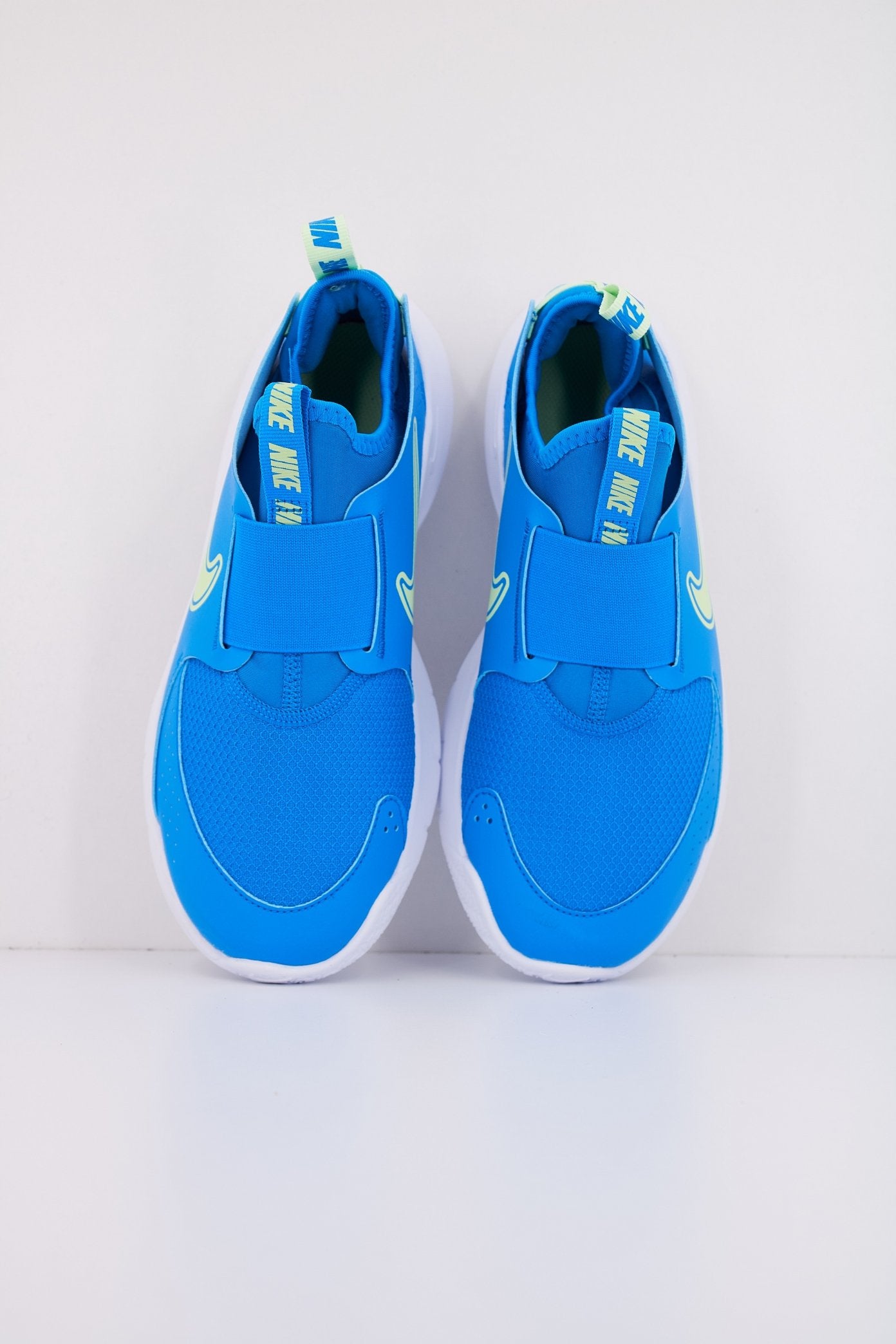 NIKE  en color AZUL  (4)