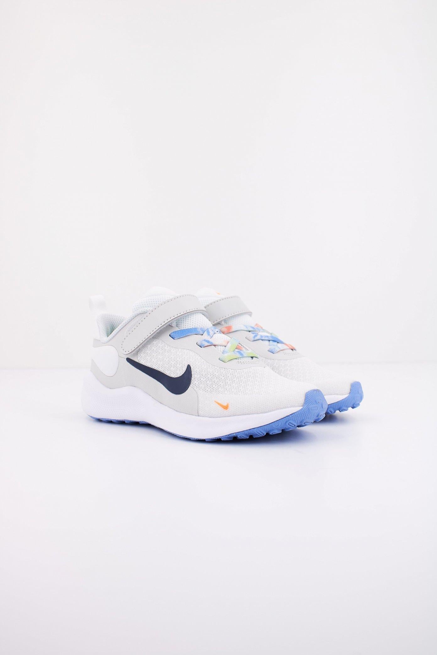 NIKE  en color GRIS  (2)