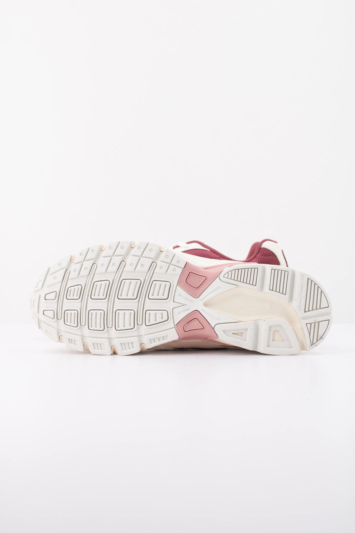 NIKE WMNS NIKE INITIATOR en color ROJO  (5)
