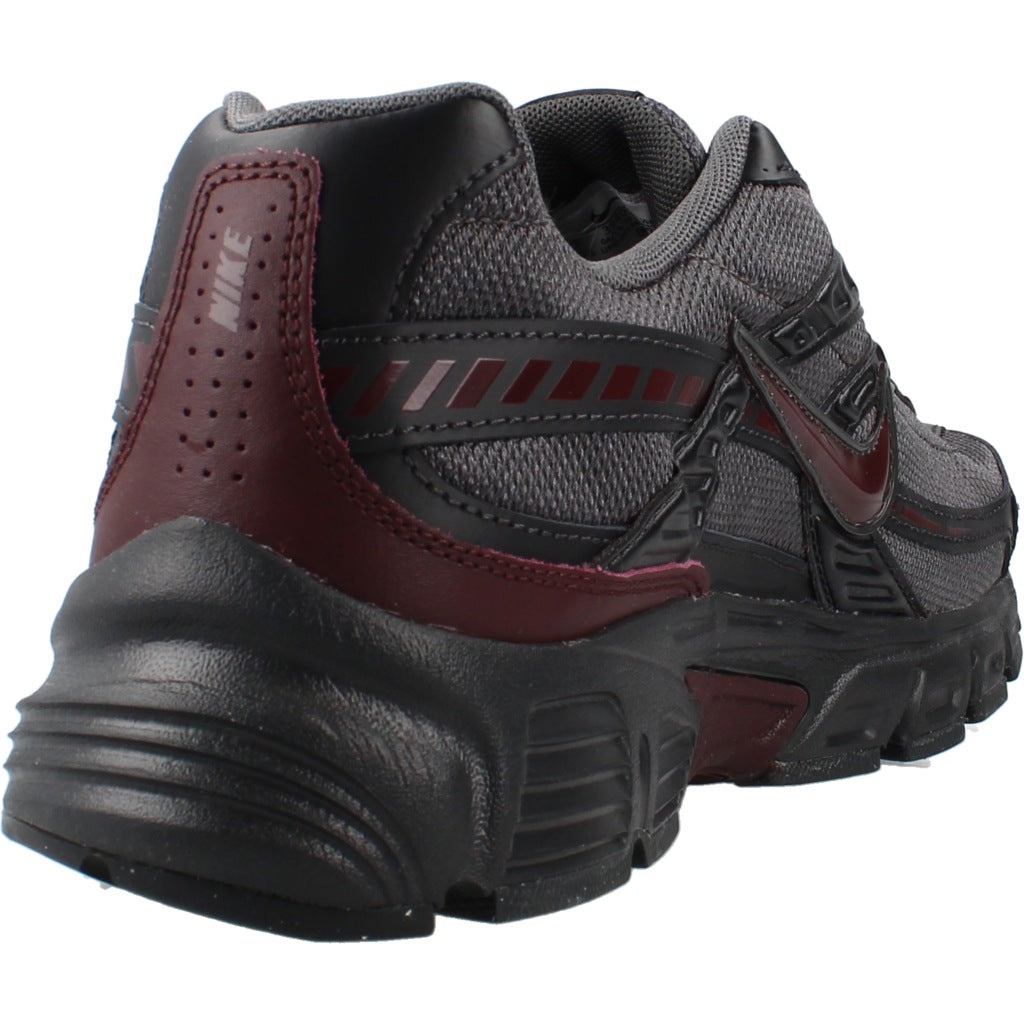 NIKE  en color NEGRO  (3)