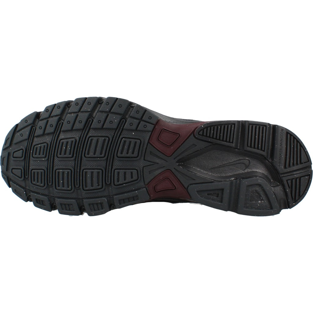 NIKE  en color NEGRO  (6)
