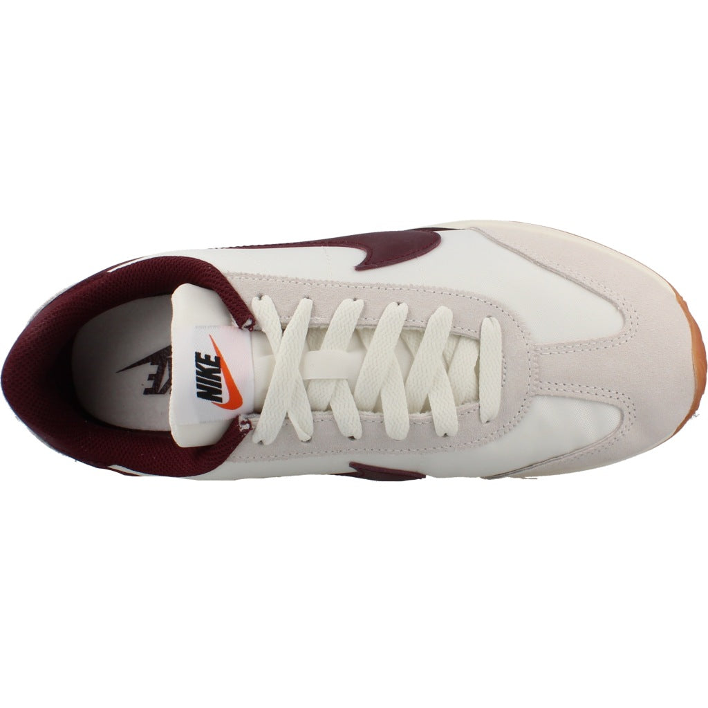 NIKE W NIKE PACIFIC en color BEIS  (7)