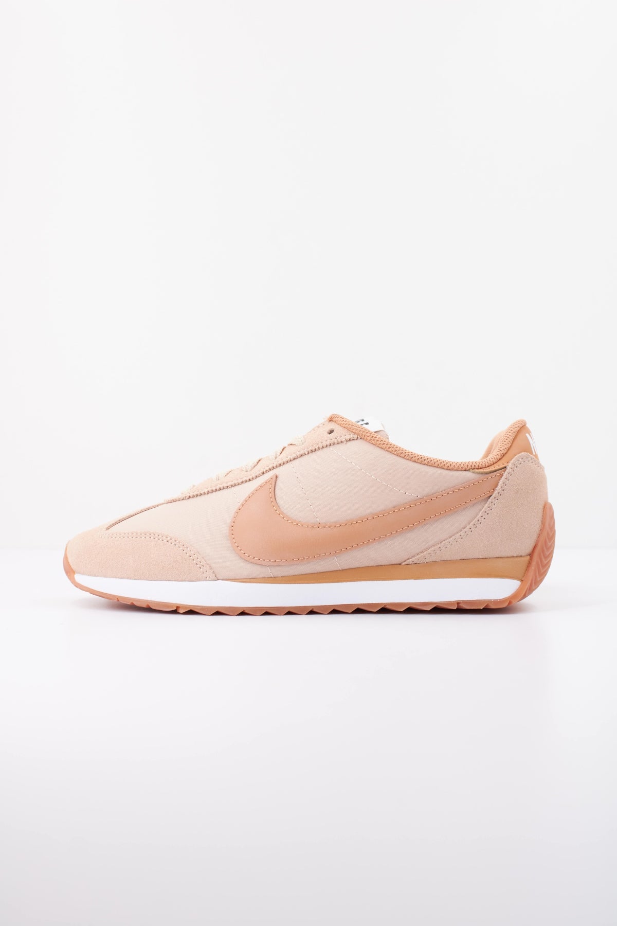 NIKE HM  en color NUDE  (1)