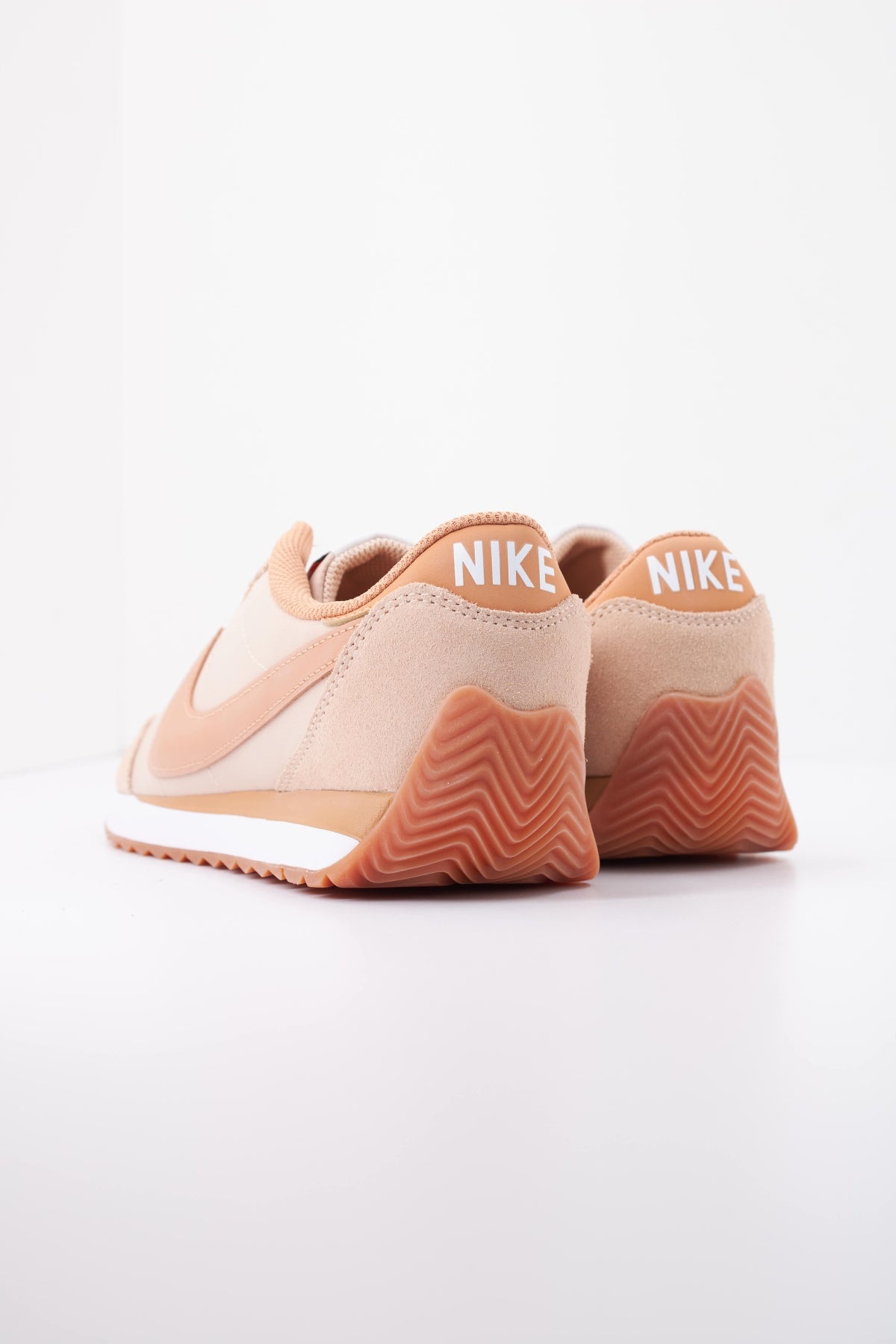 NIKE HM  en color NUDE  (4)