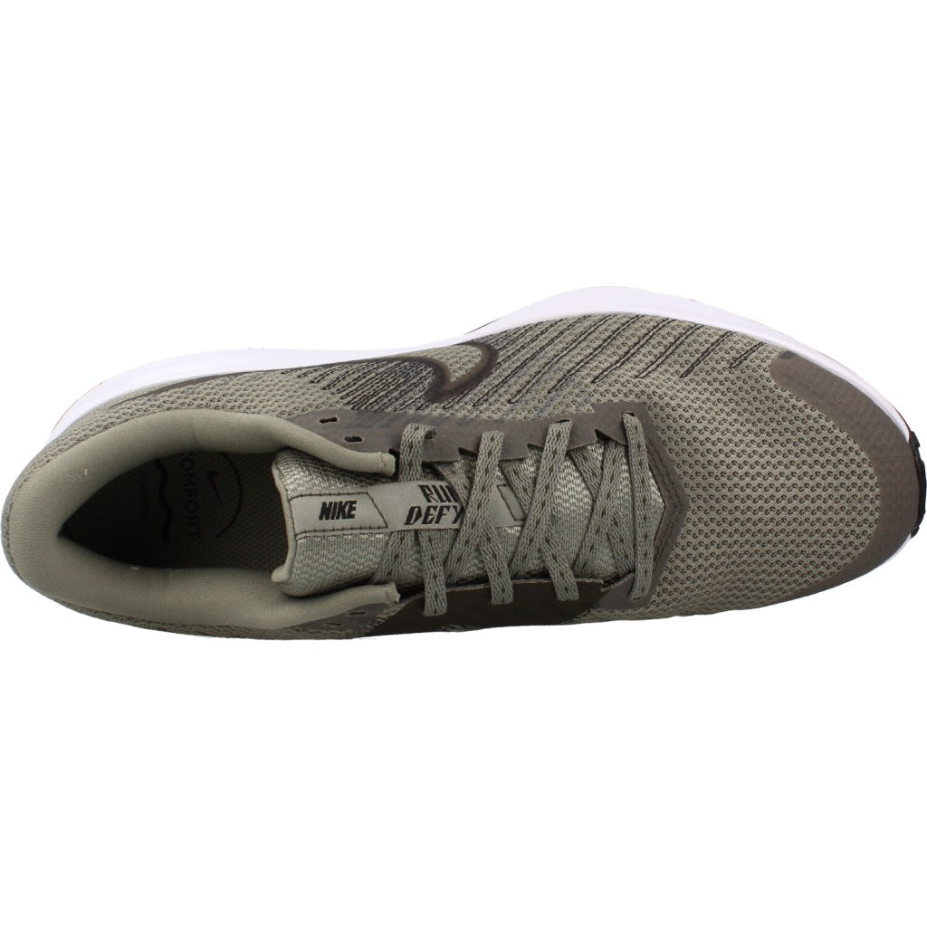 NIKE NIKE RUN DEFY en color VERDE  (7)
