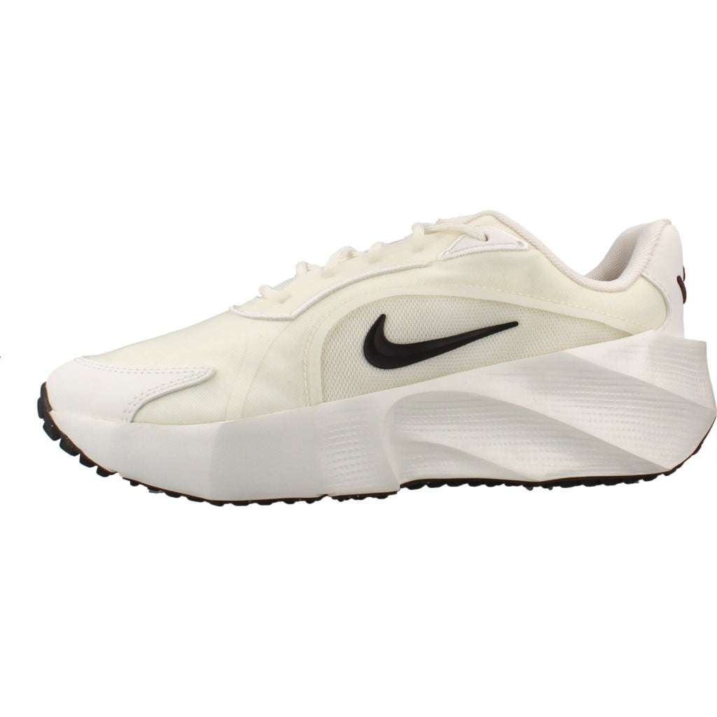 NIKE WMNS NIKE AURA EDGE en color BEIS  (2)
