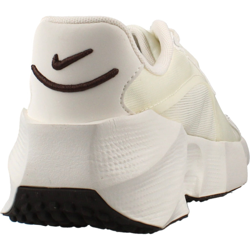 NIKE WMNS NIKE AURA EDGE en color BEIS  (3)