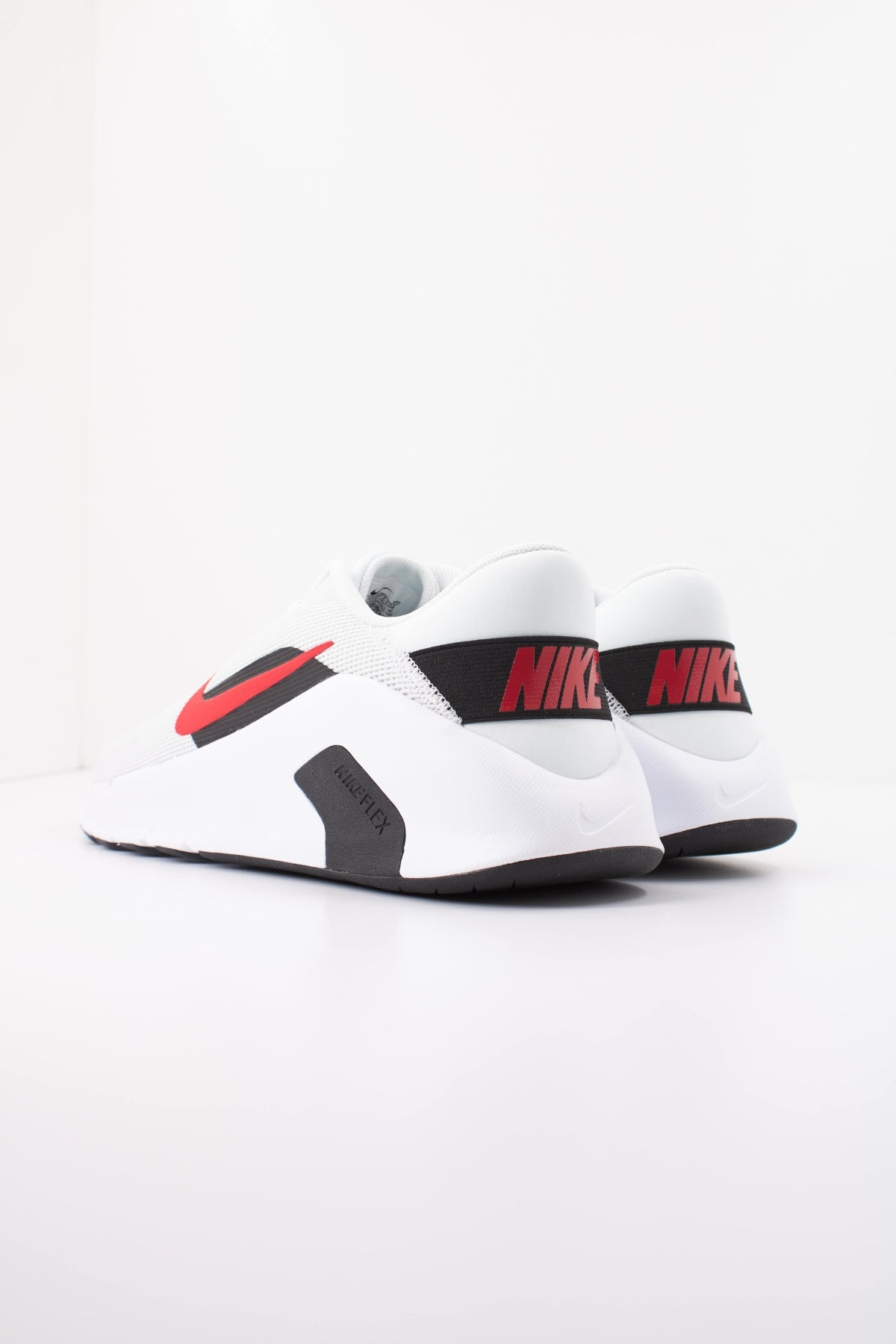 NIKE NIKE FLEX TRAIN en color BLANCO  (4)