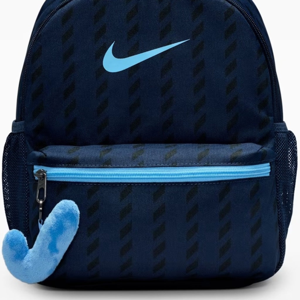 NIKE Y NK JDI MINI BKPK - SU AOP en color AZUL  (6)
