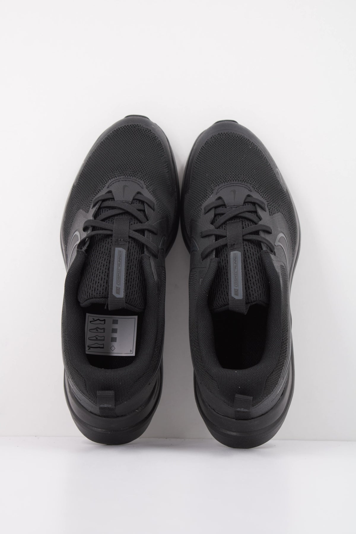 NIKE NIKE COSMIC RUNNER GS en color NEGRO  (3)