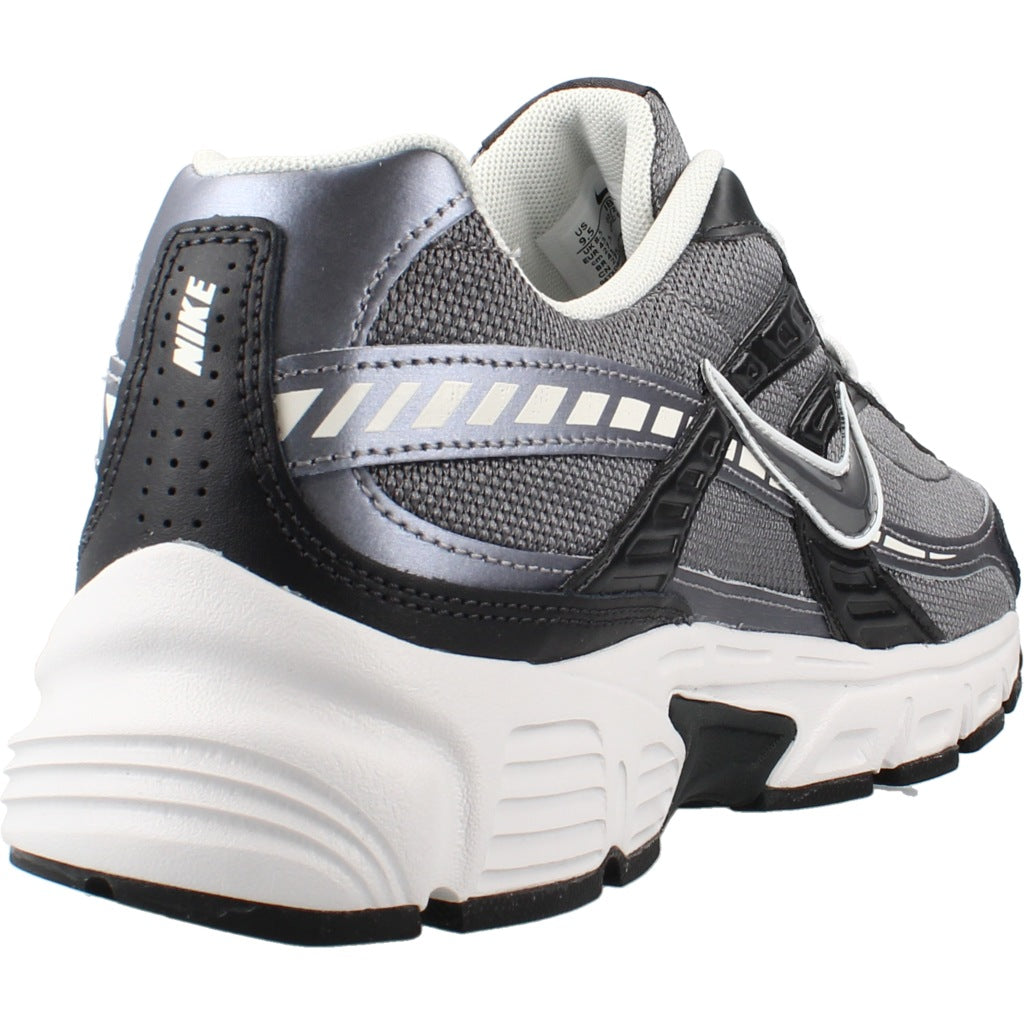 NIKE NIKE INITIATOR en color GRIS  (3)