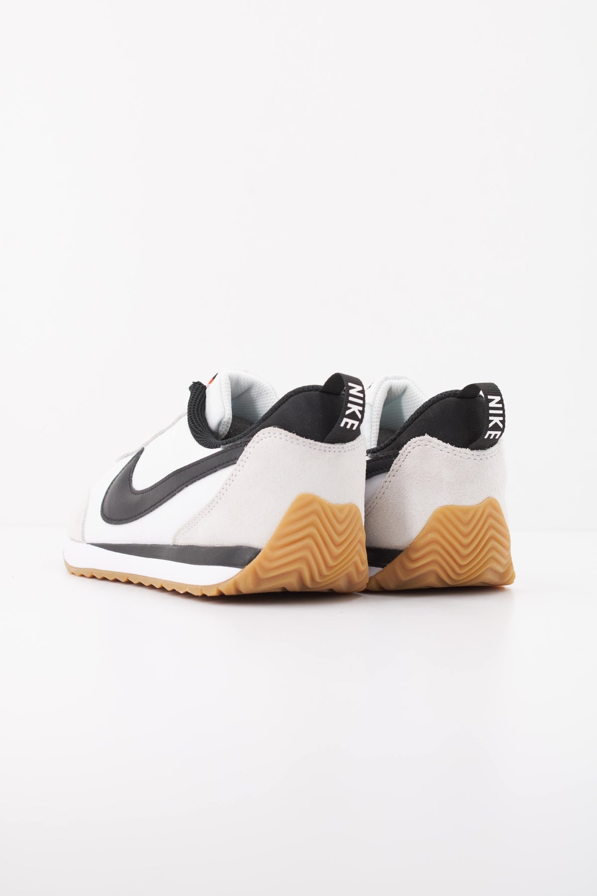 NIKE NIKE PACIFIC PS en color BLANCO  (4)