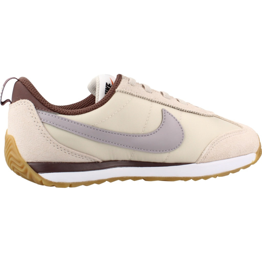 NIKE NIKE PACIFIC PS en color MARRON  (4)