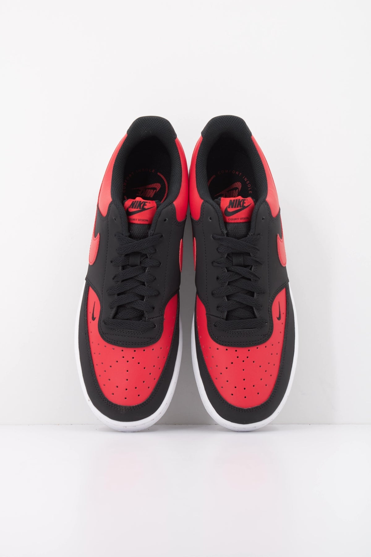 NIKE NIKE COURT VISION LO P NB en color NEGRO  (3)