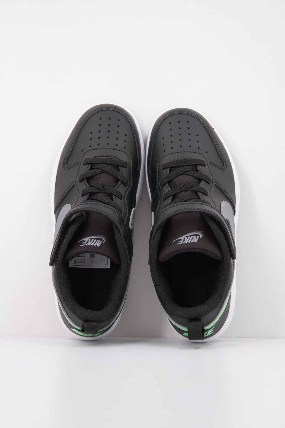 NIKE COURT BOROUGH LOW FADE PS en color NEGRO  (3)