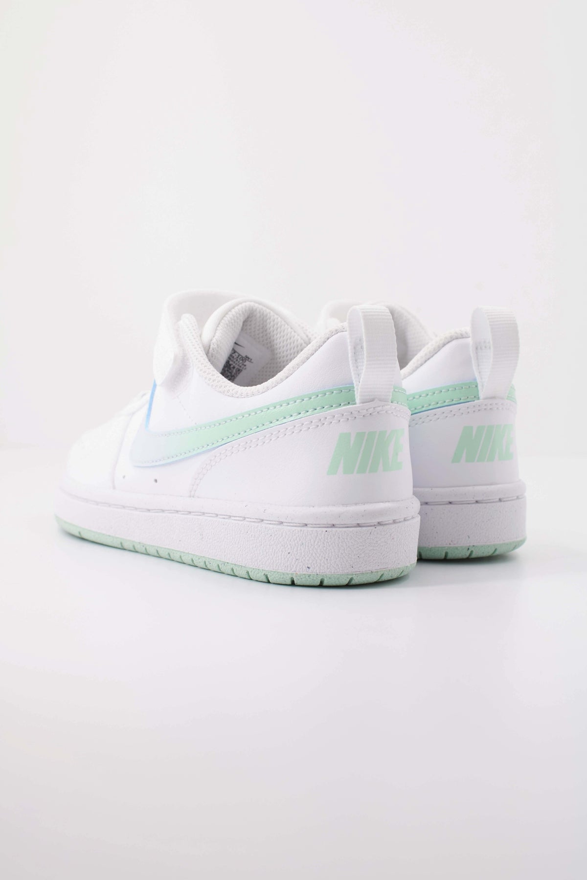 NIKE COURT BOROUGH LOW FADE PS en color BLANCO  (4)