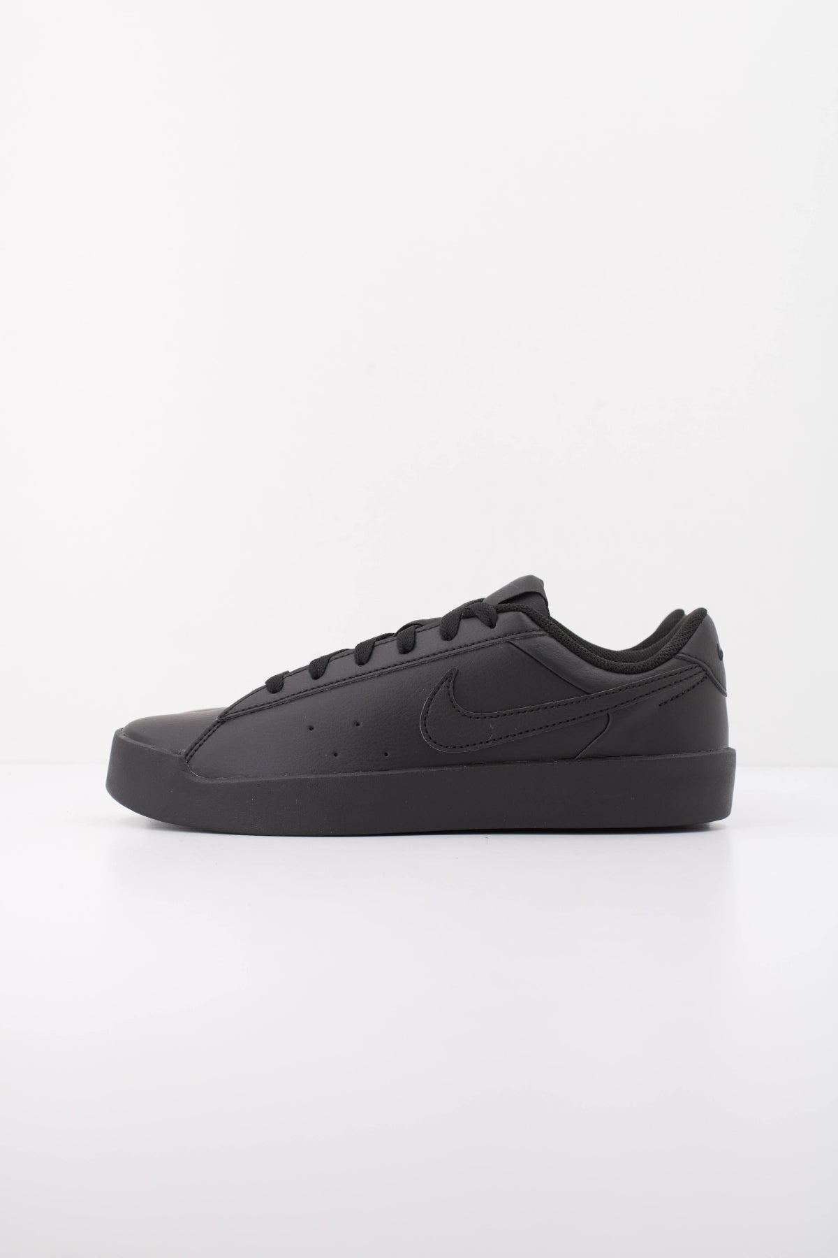 NIKE W NIKE COURT HERITAGE SL en color NEGRO  (1)