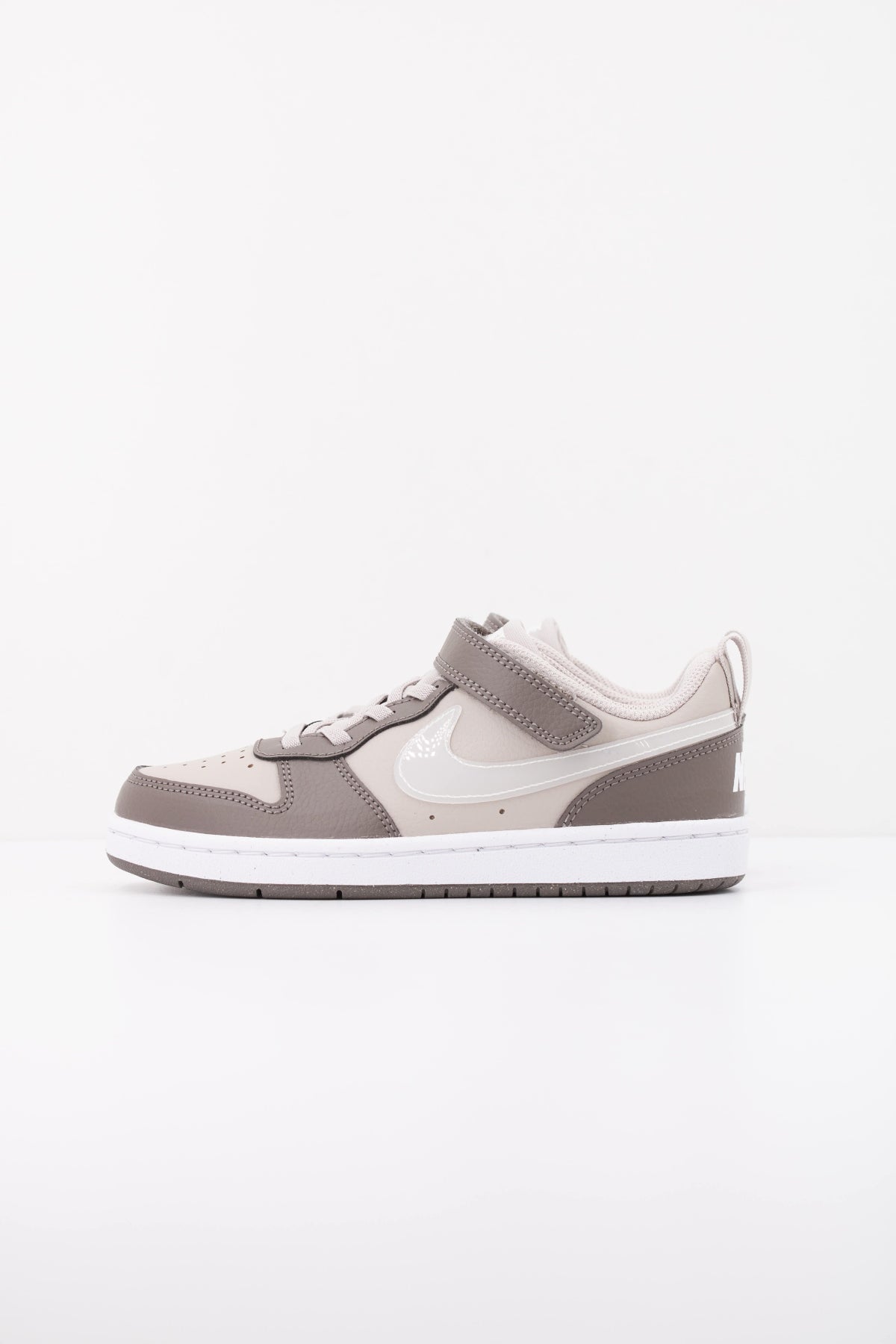 NIKE IV  en color MARRON  (1)