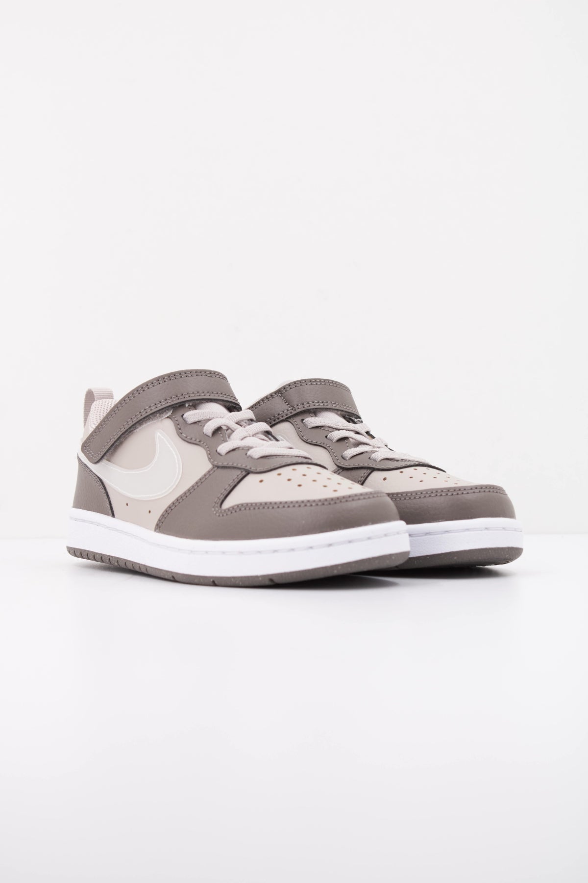 NIKE IV  en color MARRON  (2)