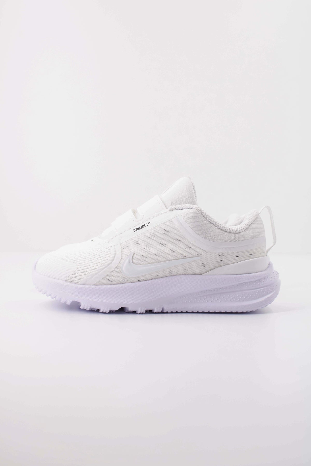 NIKE NIKE STAR RUNNER  TD en color BLANCO  (1)