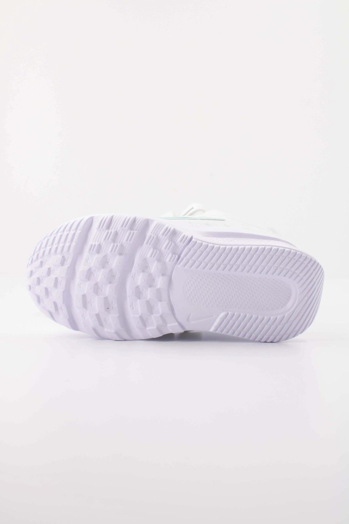 NIKE NIKE STAR RUNNER  TD en color BLANCO  (5)