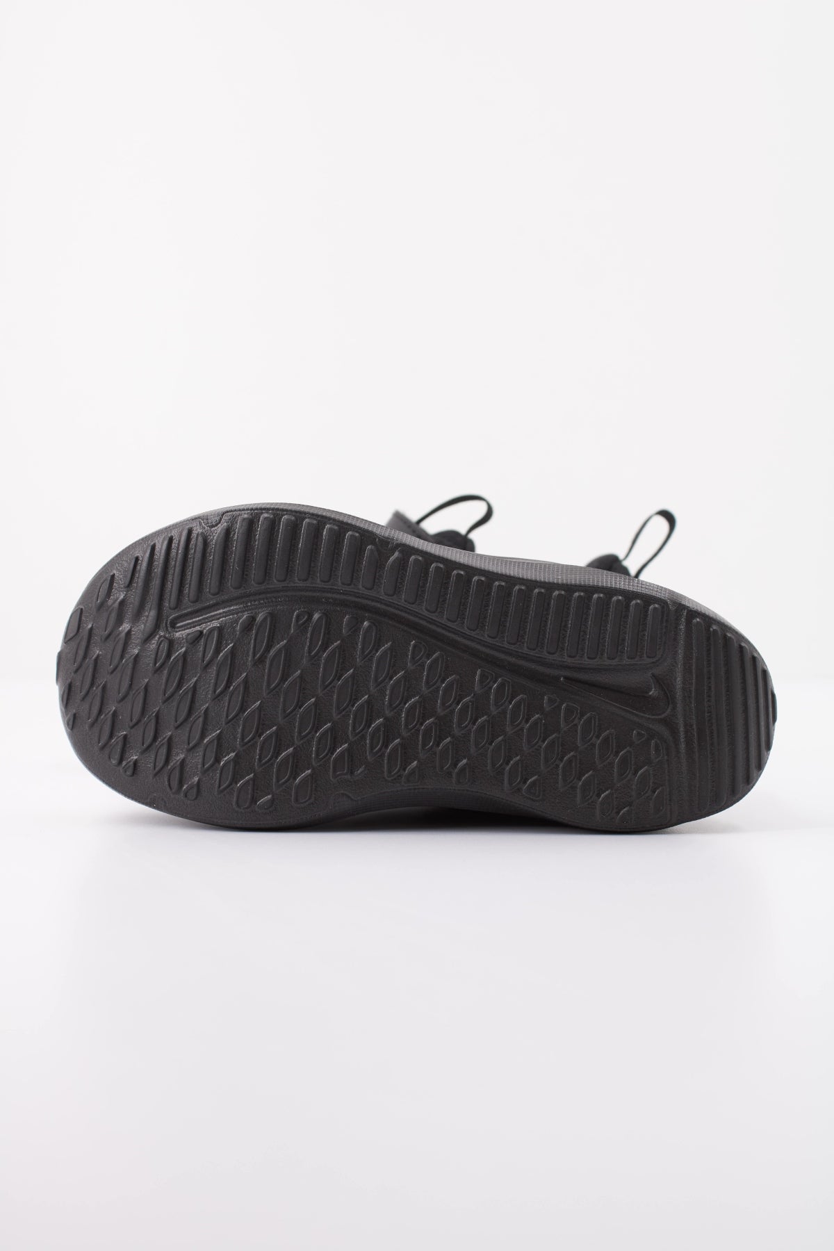 NIKE NIKE COSMIC RUNNER TD en color NEGRO  (5)