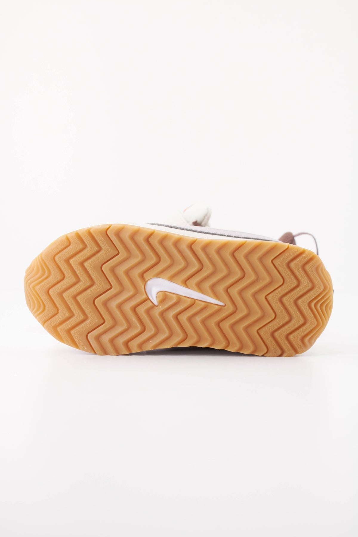 NIKE NIKE PACIFIC TD en color MARRON  (5)