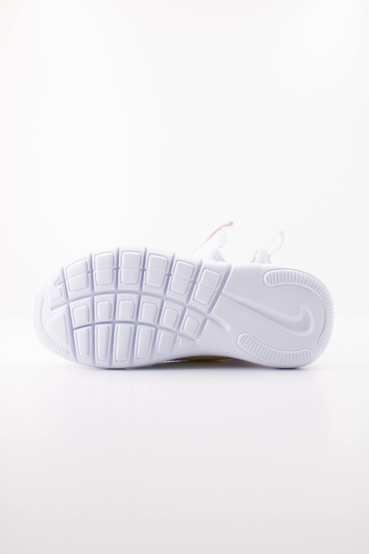 NIKE FLEX RUNNER  LILS PS en color ROSA  (5)