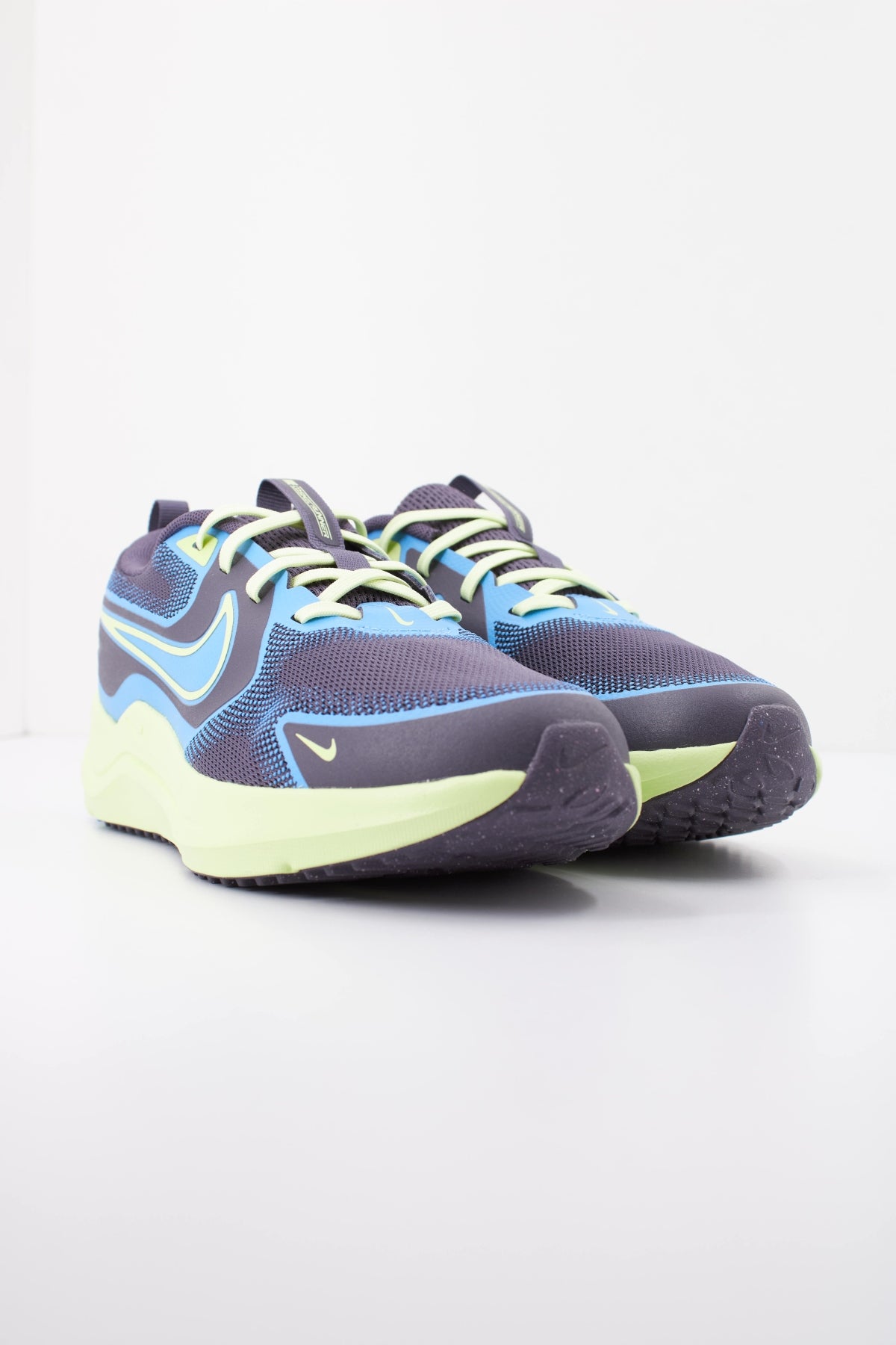 NIKE NIKE COSMIC RUNNER GS en color MULTICOLOR  (2)