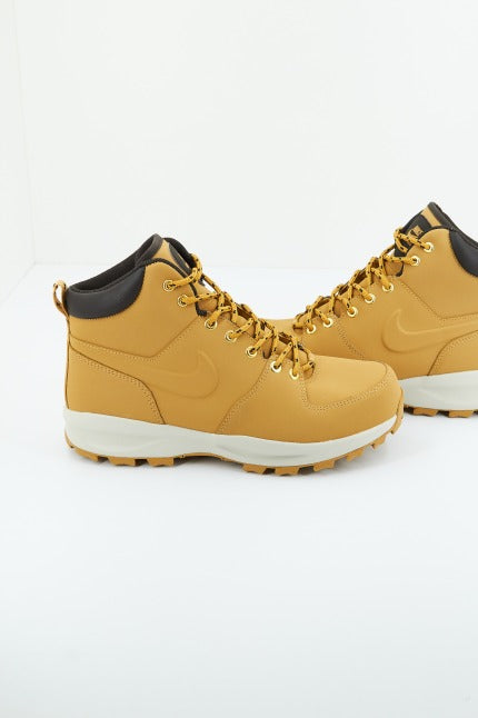 NIKE ACG MANOA  en color AMARILLO  (1)