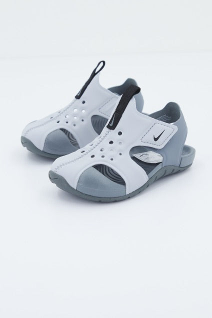 NIKE SUNRAY PROTECT  TD en color GRIS  (1)