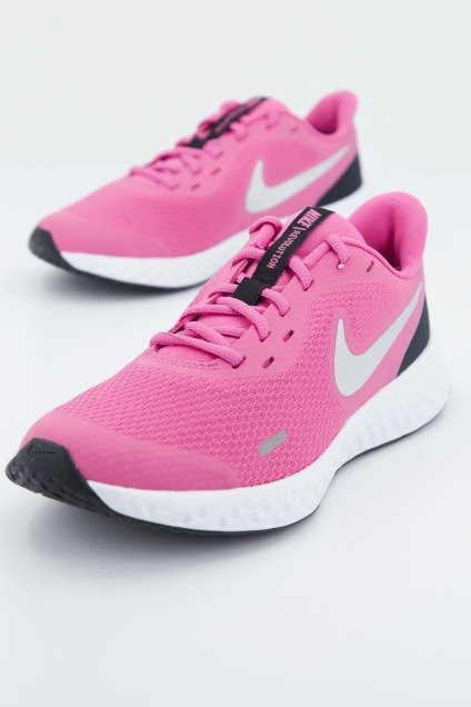NIKE REVOLUTION  GS en color ROSA  (3)