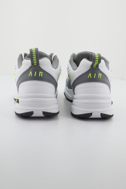 NIKE NIKE AIR MONARCH en color BLANCO  (3)