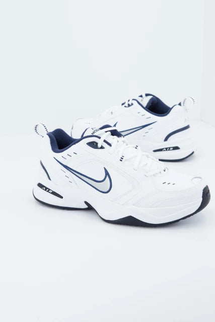 NIKE NIKE AIR MONARCH en color BLANCO  (1)