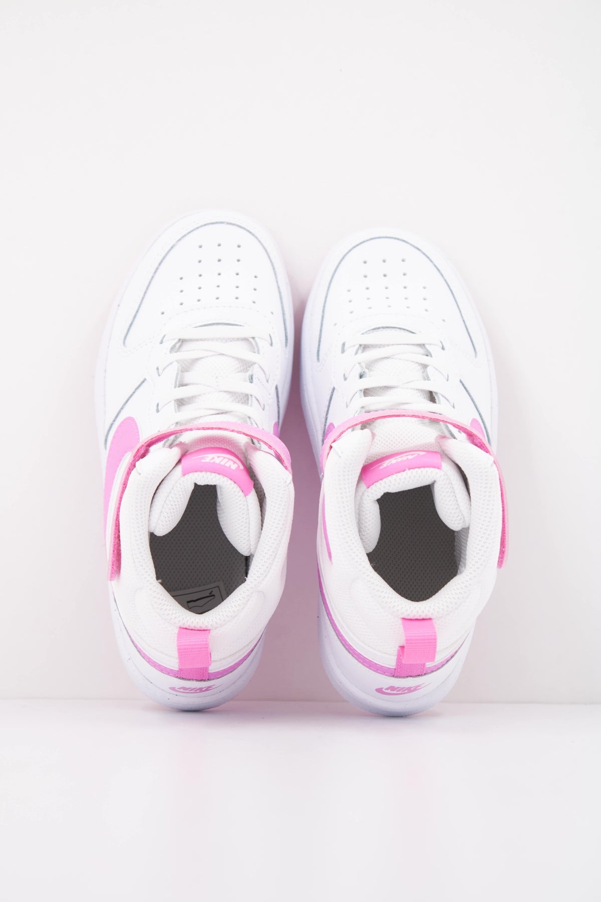 NIKE COURT BOROUGH MID  PSV en color BLANCO  (3)