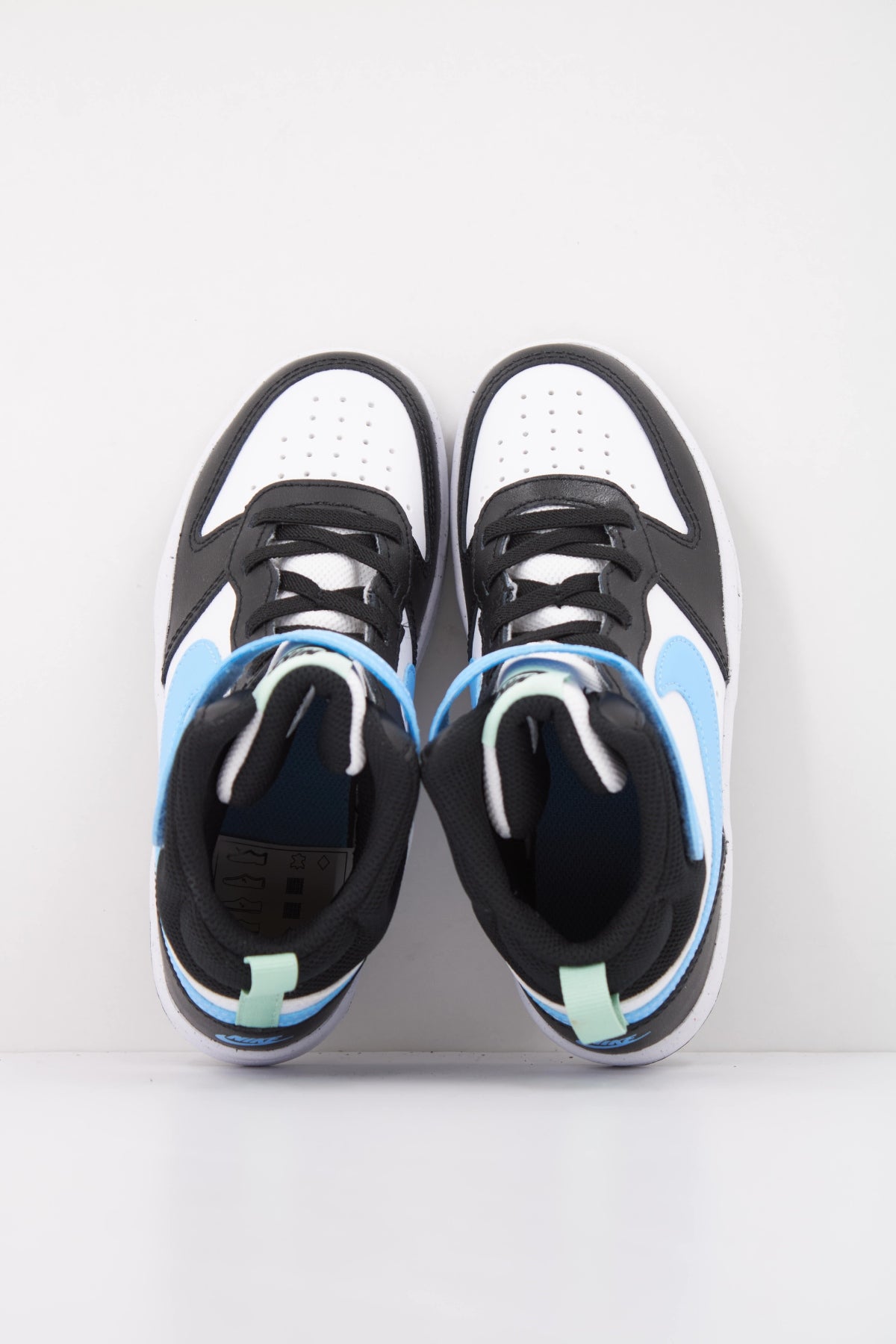 NIKE COURT BOROUGH MID  PSV en color NEGRO  (3)