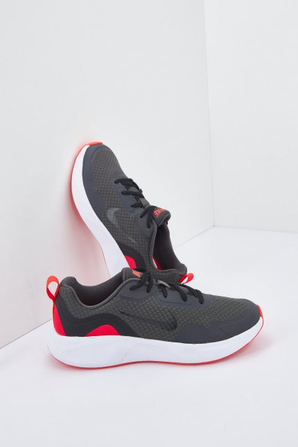 NIKE WEARALLDAY en color NEGRO  (2)