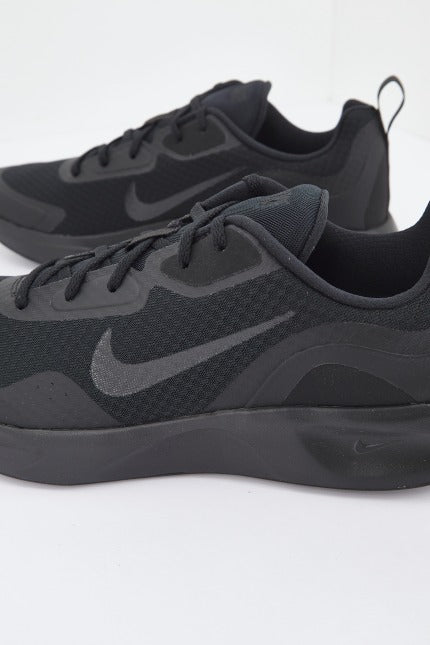 NIKE WEARALLDAY en color NEGRO  (3)