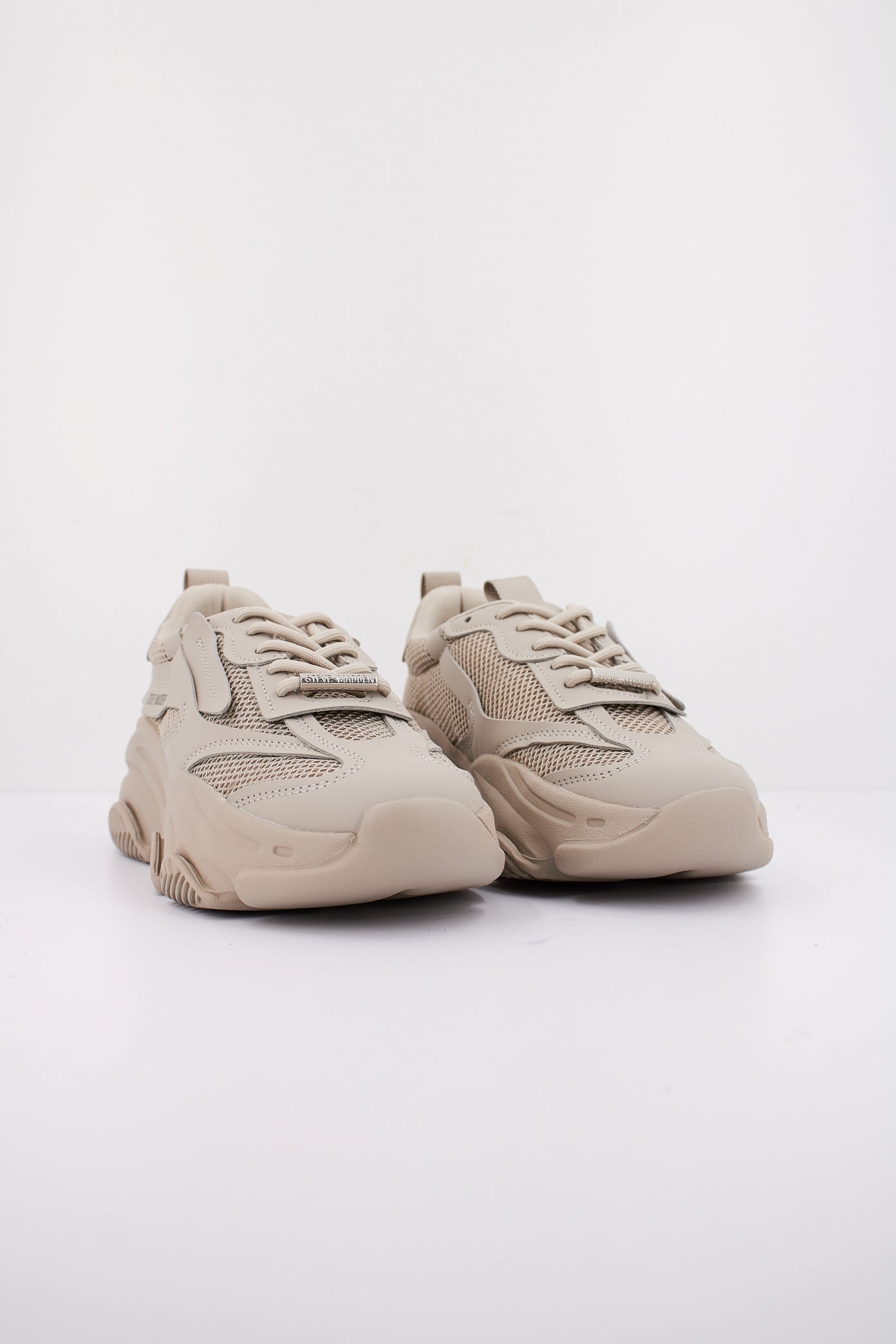 STEVE MADDEN POSSESSION en color BEIS  (2)