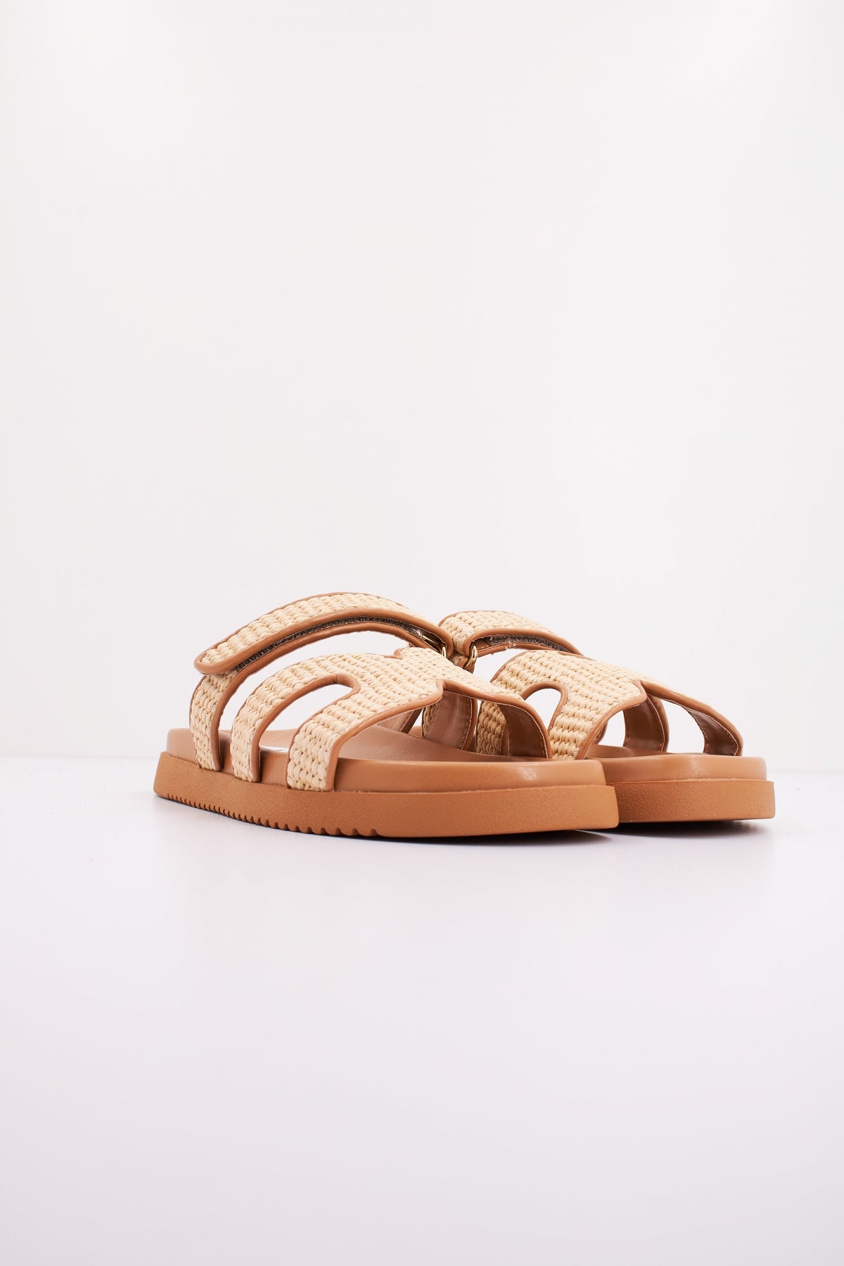 STEVE MADDEN MISSILE en color MARRON CLARO  (2)