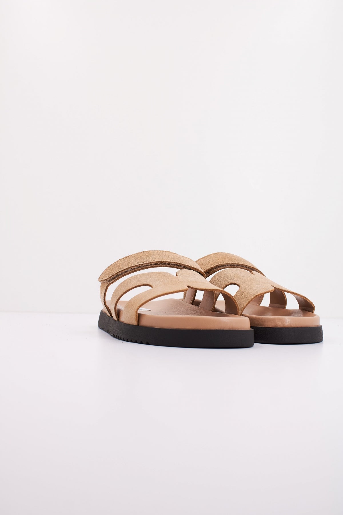 STEVE MADDEN MISSILE en color BEIS  (2)