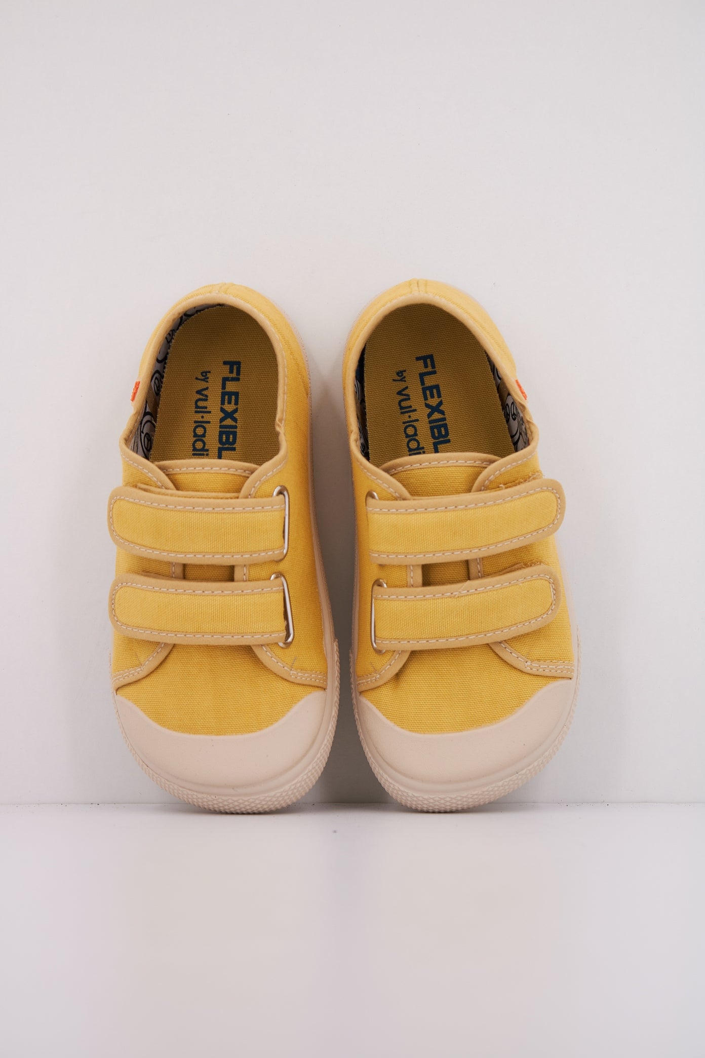 VULLADI   en color AMARILLO  (3)