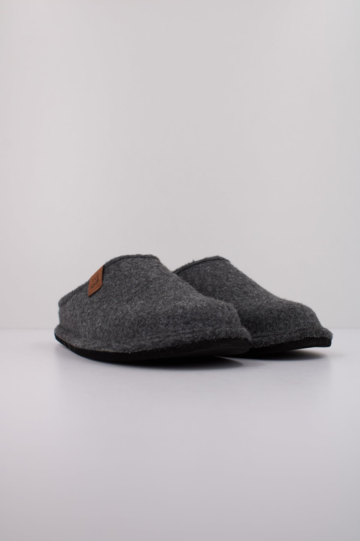 VULLADI   en color GRIS  (2)