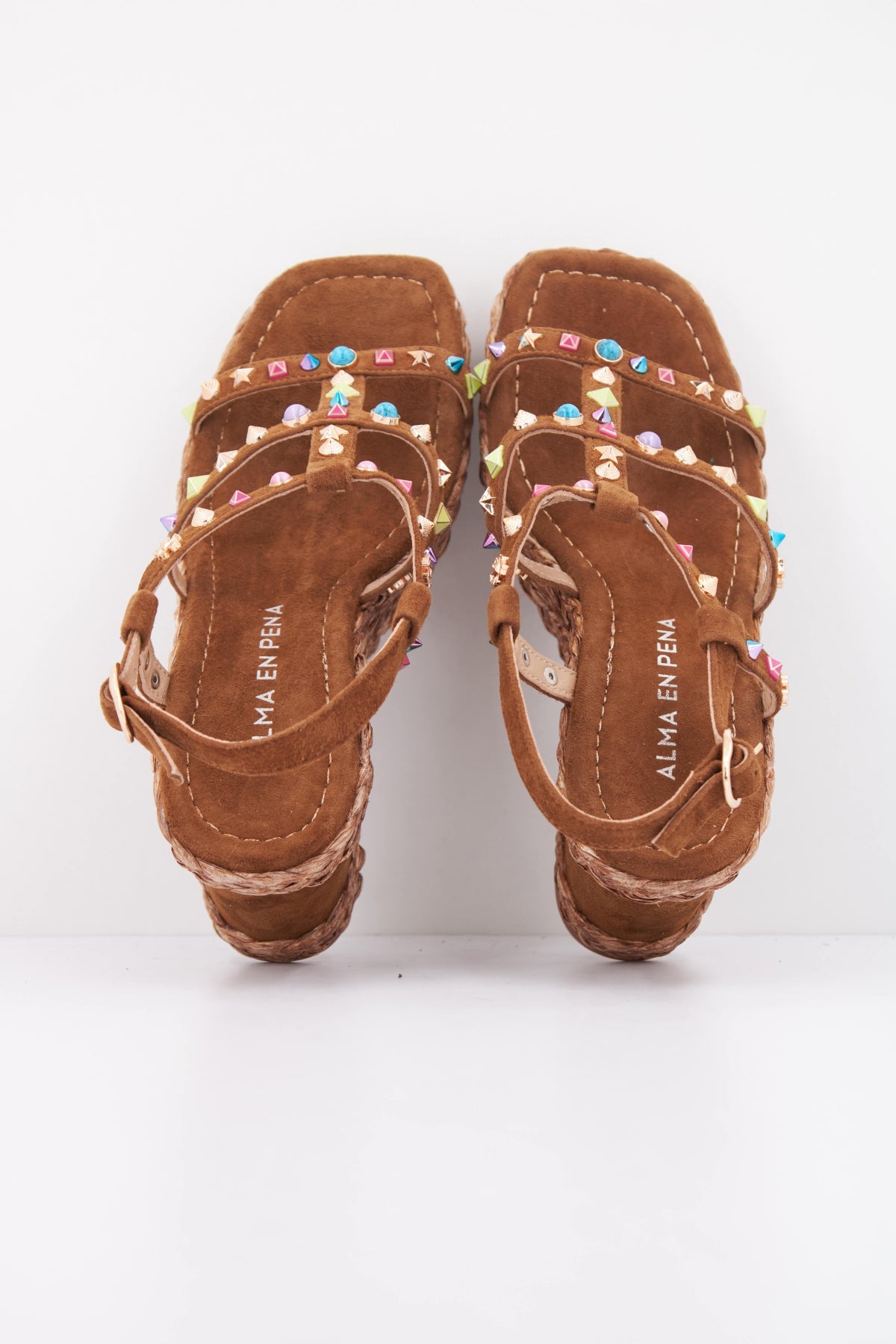 ALMA EN PENA SANDALIA PLATAFROMA SUEDE en color MARRON  (3)