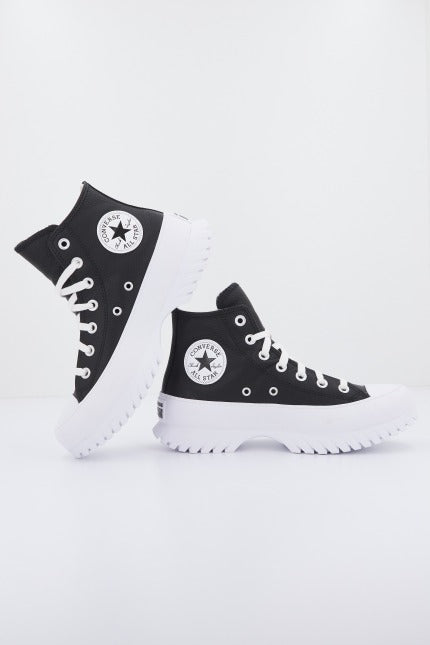 CONVERSE CHUCK TAYLOR ALL STAR LUGGED . LEATHER en color NEGRO  (1)