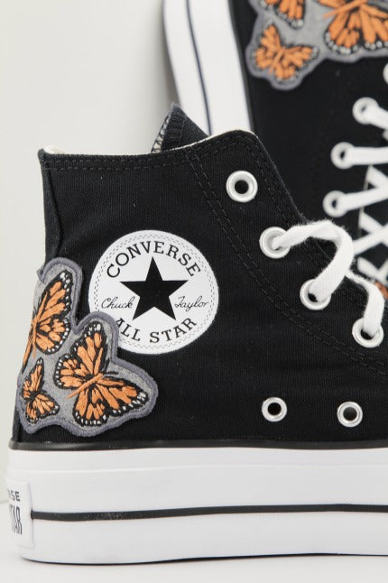 CONVERSE CHUCK TAYLOR ALL STAR LIFT CANVAS LTD en color NEGRO  (4)