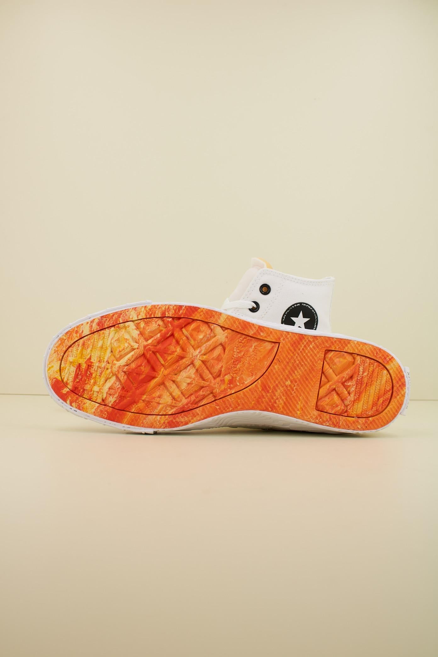 CONVERSE CHUCK TAYLOR ALT STAR en color BLANCO  (4)