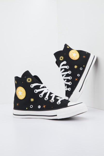 CONVERSE CHUCK TAYLOR ALL STAR LIFT HI en color NEGRO  (1)