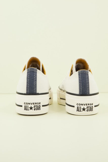 CONVERSE CHUCK TAYLOR ALL STAR LIFT OX en color BEIS  (3)
